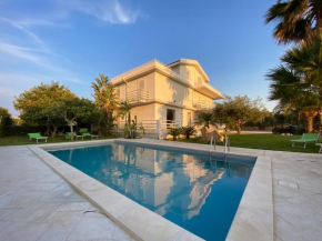 il CARRUBBO, alloggio in villa a Marzamemi